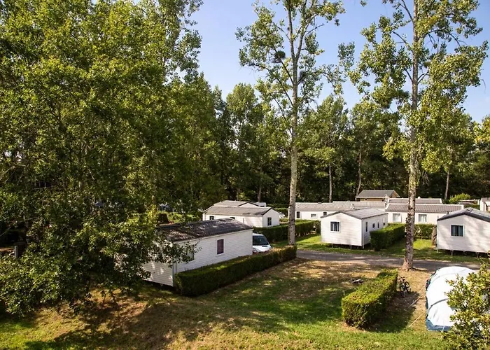 Maeva Respire La Comtesse Belus