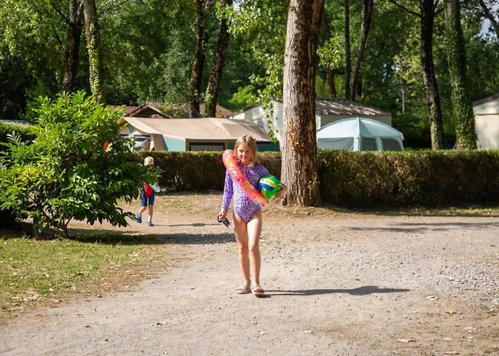 Kemp Maeva Respire La Comtesse 3*